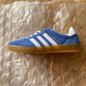 BRAND NEW Adidas Originals Gazelle trainers